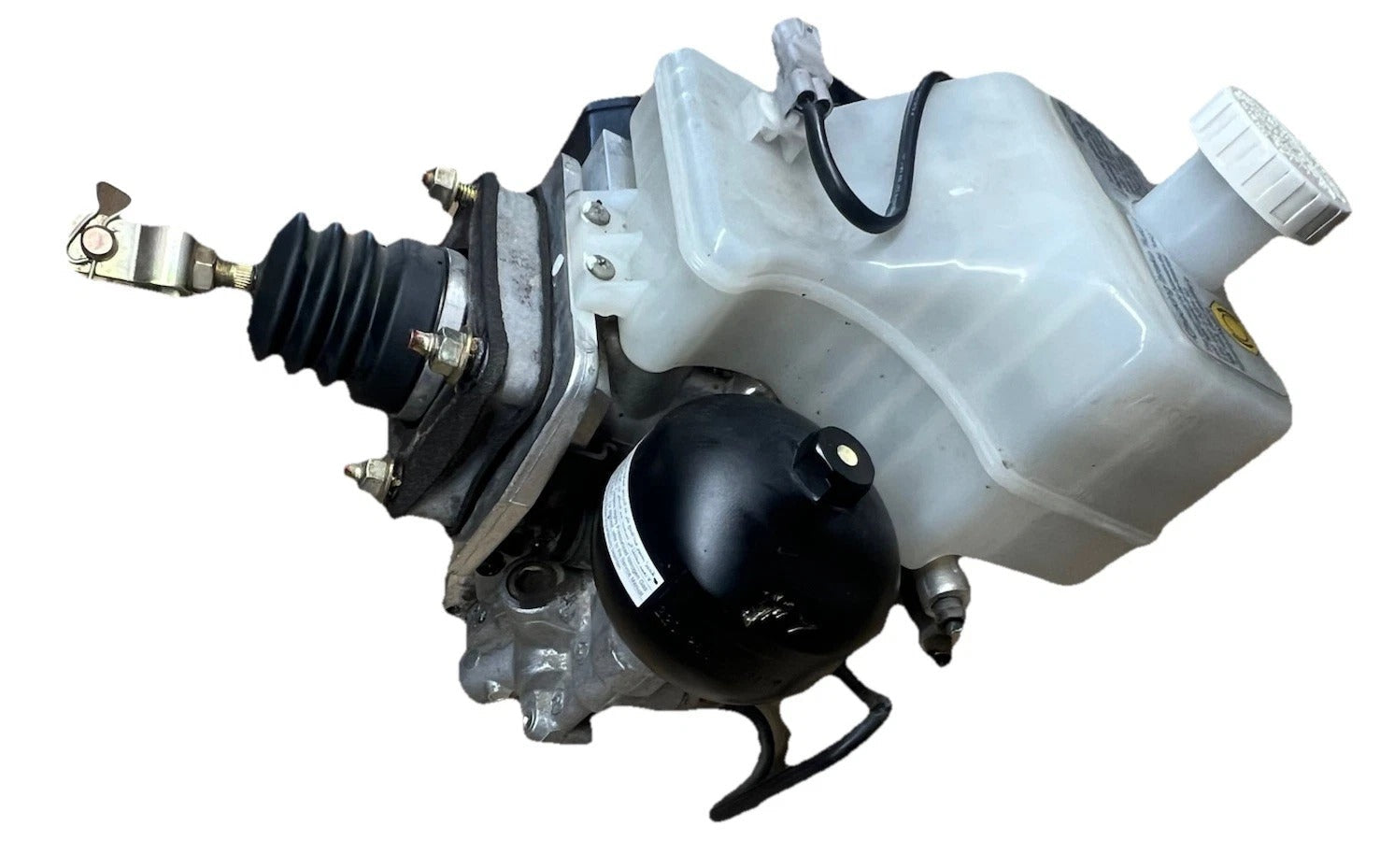 2001-2002 Mitsubishi Montero Master Cylinder Brake Booster ABS Pump Assembly MR407202