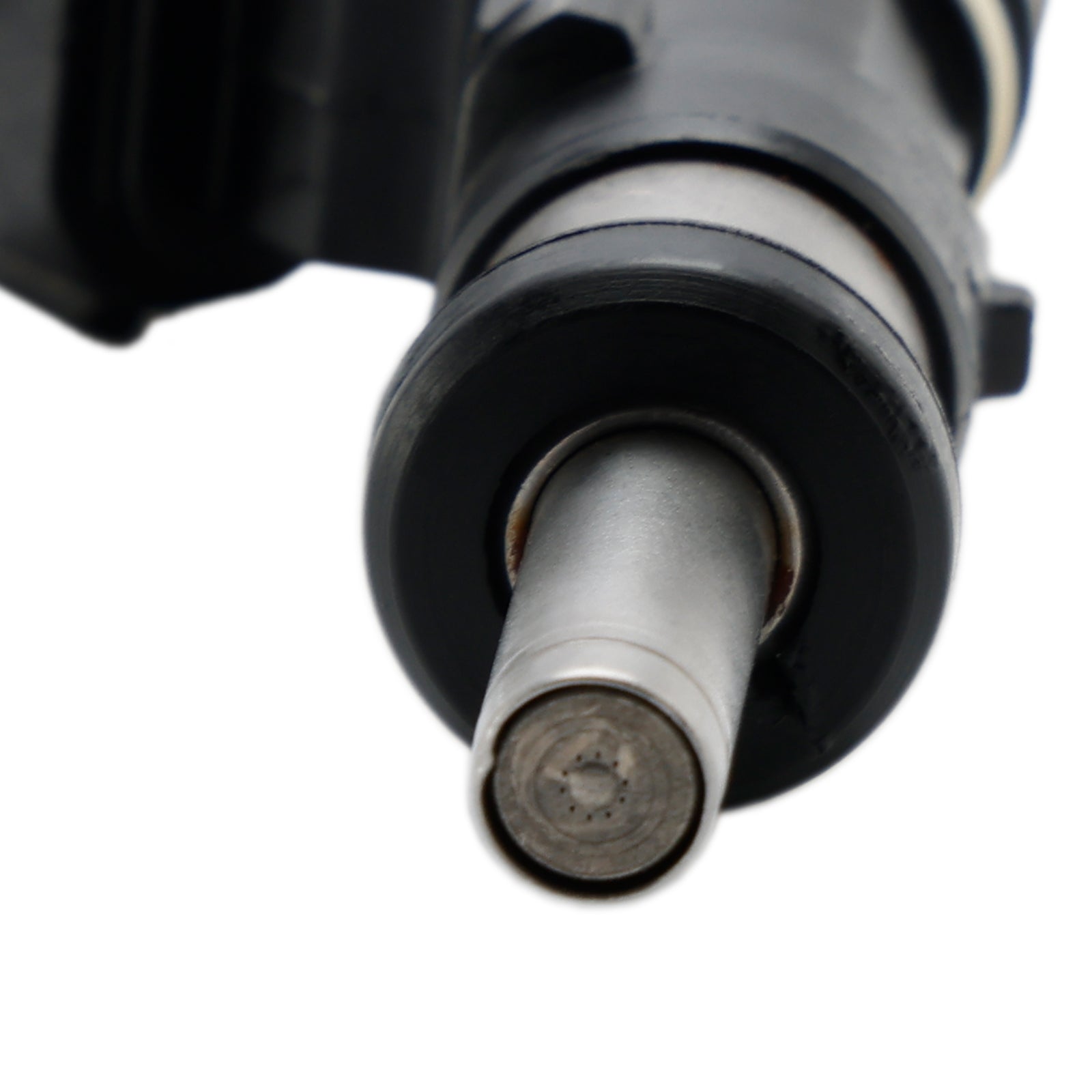 Suzuki Outboard Fuel Injector 15710-89L00 DF 9.9 15 20 Horsepower