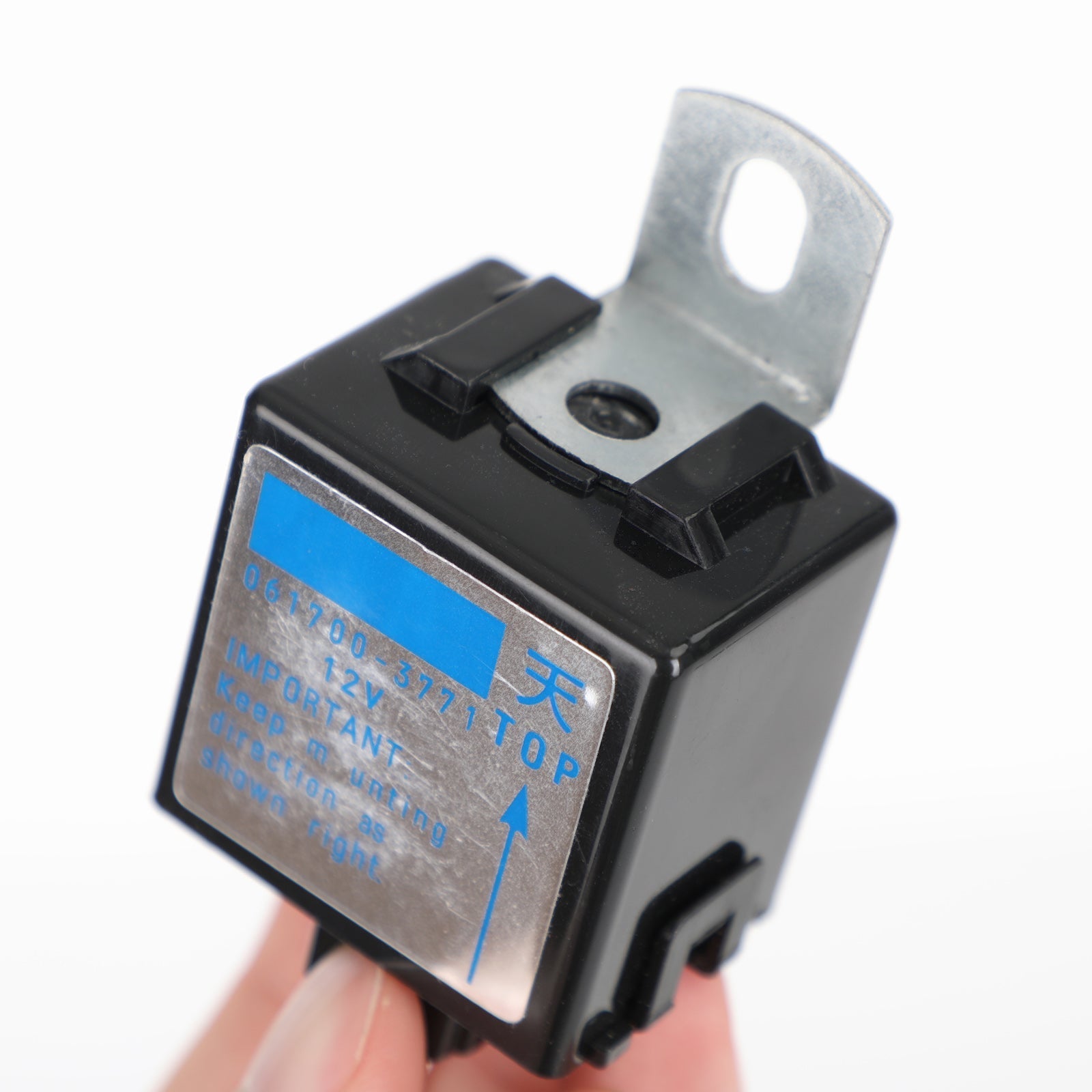 12V Time Delay Relay 061700-3771 T0070-31410 Compatible with Kubota D1005 D1105