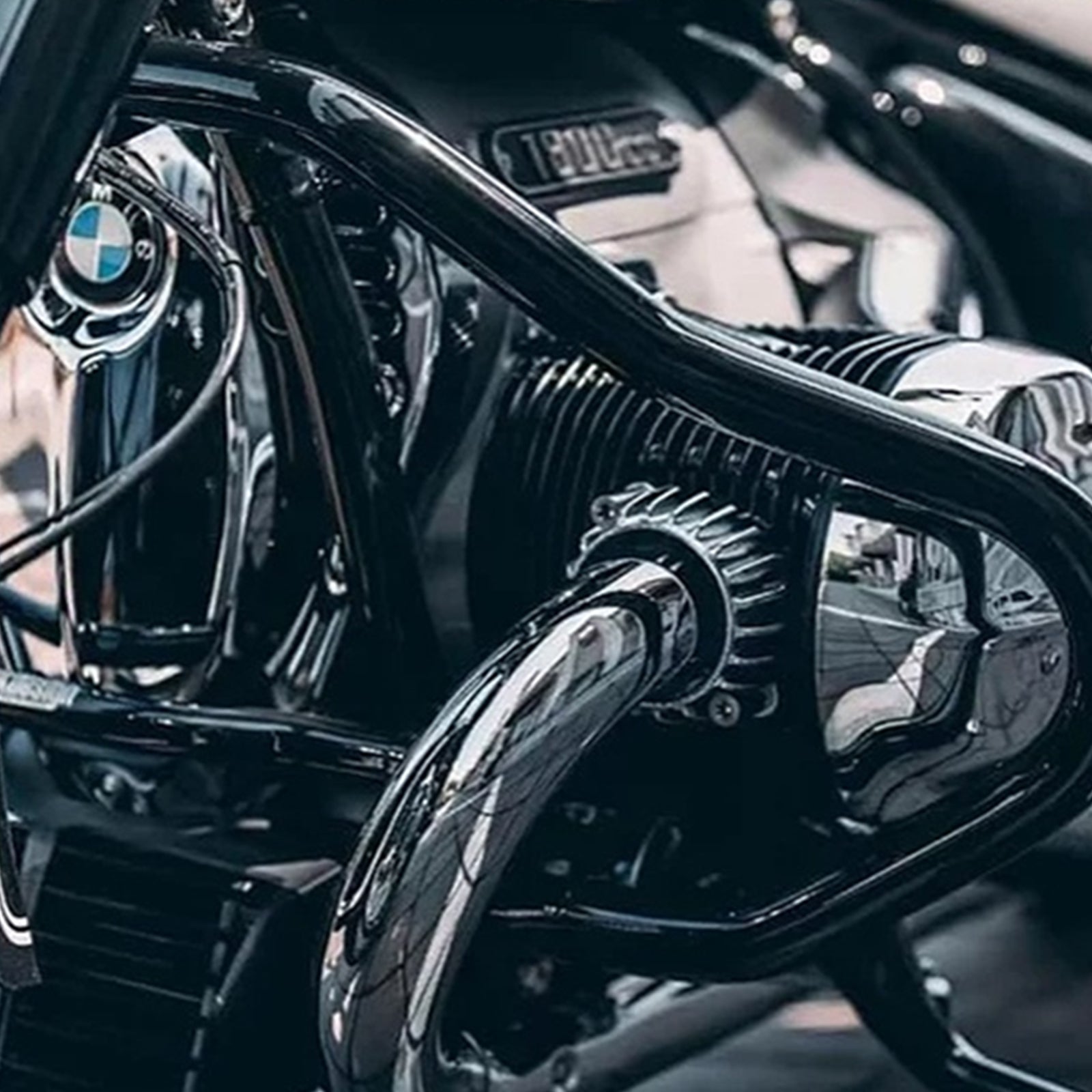 BMW R18 Classic Frame Protector Anti-Crash Engine Guard Bumper 20-21